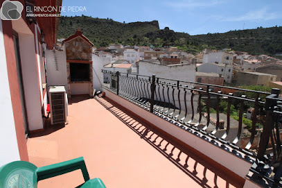 Apartamentos Turísticos  El Rincón De Piedra  - C. Entrehuertas, 7, 16372 Enguídanos, Cuenca, Spain
