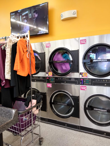 Laundromat «Festiva Laundry», reviews and photos, 701 Columbia Ave, Lancaster, PA 17603, USA