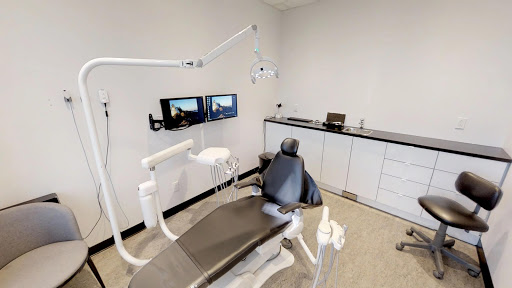 Clinique Dentaire Adoradent | Dentiste Côte-des-Neiges