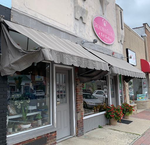 BROADWAY FLORAL & GIFT GALLERY, 14 Broadway, Denville, NJ 07834, USA, 