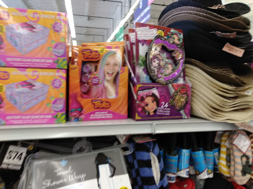 Discount Store «99 Cents Only Stores», reviews and photos, 11160 Magnolia Ave, Riverside, CA 92505, USA