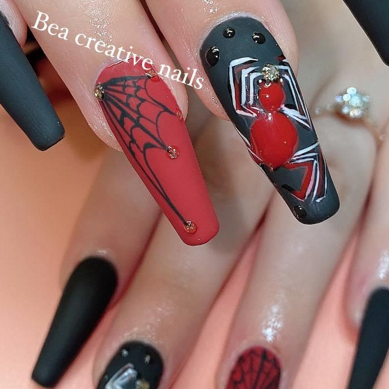 Bea Creative Nails