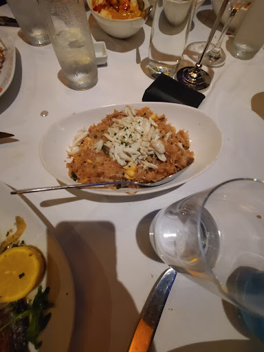 Shopping Mall «The Bluffs Shopping Center», reviews and photos, 1302 - 1380 Bison Ave, Newport Beach, CA 92660, USA