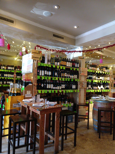 Wine Store «Happy Wine in the Grove», reviews and photos, 2833 Bird Ave, Miami, FL 33133, USA