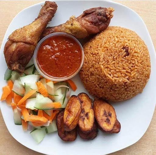 Estellas Kitchen, Suite 12, Block I, Powa Plaza, By Checking Point, Nyanya, Abuja, FCT, Nigeria, Diner, state Nasarawa