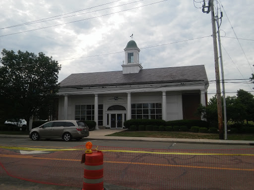 Fifth Third Bank & ATM in New Albany, Ohio