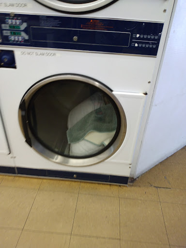 Laundromat «Cape Laundry», reviews and photos, 7814 N Atlantic Ave, Cape Canaveral, FL 32920, USA