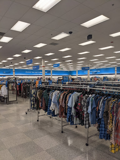 Clothing Store «Ross Dress for Less», reviews and photos, 3157 Elm St NE, Covington, GA 30014, USA