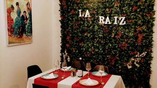 Restaurante La Raiz C. los Bancos, 6, 29480 Gaucín, Málaga, España