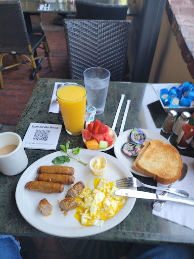 Foxys Restaurant image