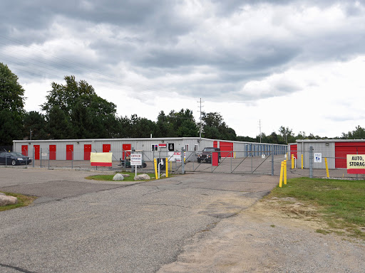 Self-Storage Facility «CubeSmart Self Storage», reviews and photos, 999 W Silver Lake Rd, Fenton, MI 48430, USA