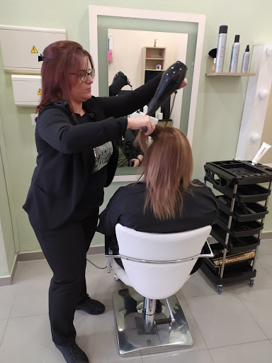 La Belle Époque Peluquería y Estética en Alcalá La Real, Jaén