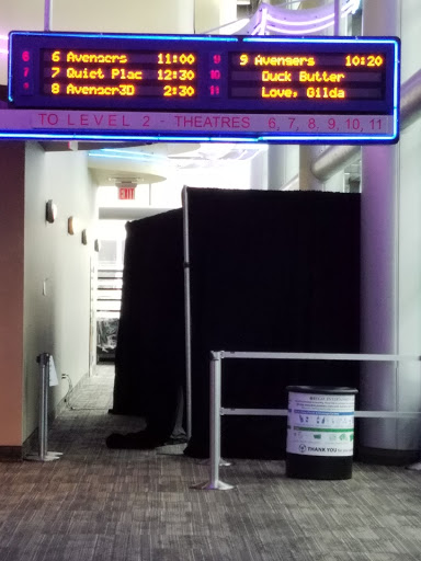 Movie Theater «Regal Cinemas Battery Park 11», reviews and photos, 102 North End Ave, New York, NY 10281, USA