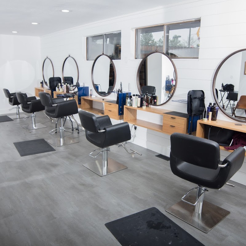 Elle.B Salon - West