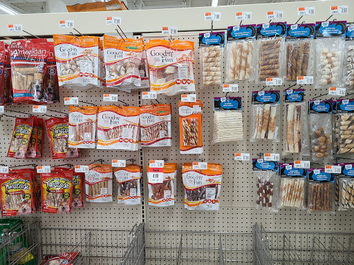 Pet Supply Store «Pet Supplies Plus», reviews and photos, 6845 Highland Rd, White Lake, MI 48383, USA