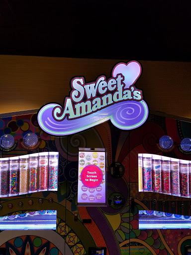 Movie Theater «Regal Cinemas Moorestown Mall 12 & RPX», reviews and photos, 400 NJ-38, Moorestown, NJ 08057, USA