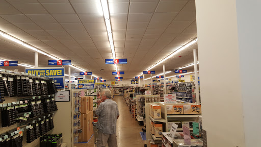 Hardware Store «Harbor Freight Tools», reviews and photos, 301 W Jericho Turnpike, Huntington Station, NY 11746, USA