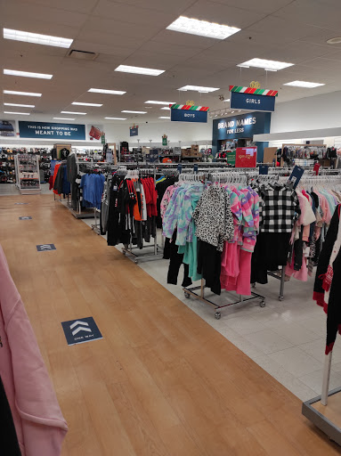 Department Store «Marshalls», reviews and photos, 253 Commons Dr, Chicago Ridge, IL 60415, USA