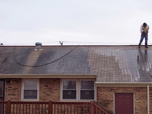 Roofing Contractor «No More Dirty Roofs, Inc», reviews and photos, 6912 Lakeshore Ct, Quinton, VA 23141, USA