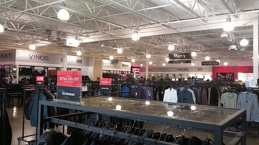 Department Store «Saks OFF 5TH», reviews and photos, 1650 Premium Outlet Blvd #1600, Aurora, IL 60502, USA