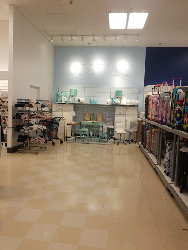 Department Store «Marshalls», reviews and photos, 275 Needham St, Newton, MA 02464, USA