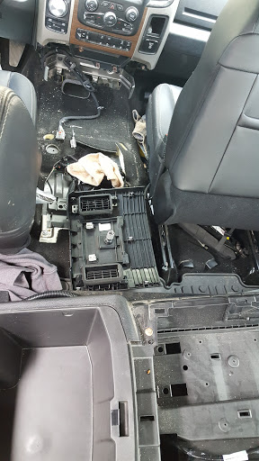 Car Dealer «Stewart Chrysler Dodge Jeep Ram», reviews and photos, 800 Serramonte Blvd, Colma, CA 94014, USA