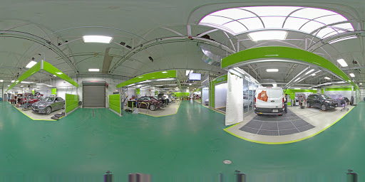 Auto Body Shop «Erie-LaSalle Body Shop», reviews and photos, 1005 W Huron St, Chicago, IL 60642, USA