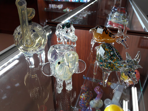 Tobacco Shop «N A Smoke Shop», reviews and photos, 2343 N Sierra Way, San Bernardino, CA 92405, USA