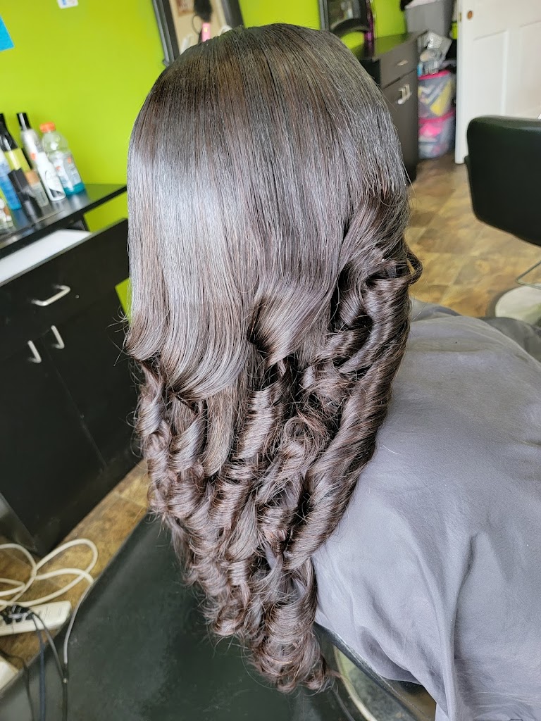 Glam Styles Hair Salon by Renika 31601