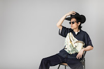 West Garage Vintage Club & Photography 西仓复古生活照相馆（摄影工作室） - Photo 9 - Car repair in Flushing, NY, Queens