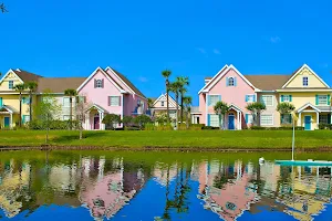 Runaway Beach Resort by Magical Memories image