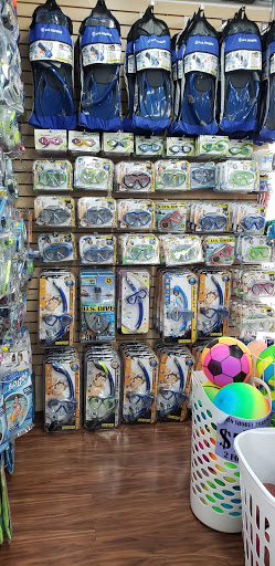 Sportswear Store «Indian Shores Trading Company», reviews and photos, 19709 Gulf Blvd, Indian Shores, FL 33785, USA