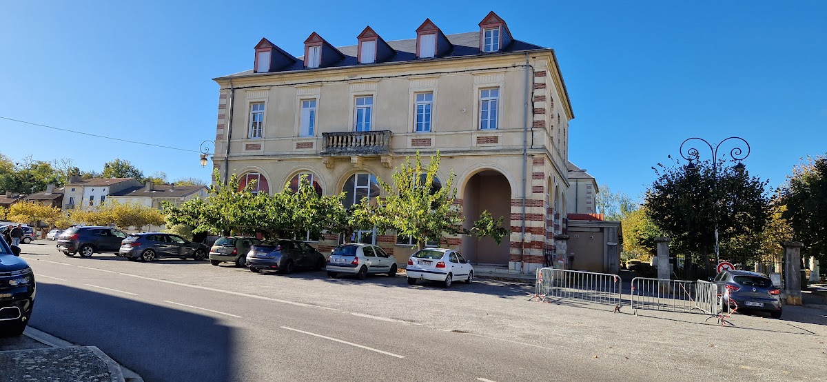 La maison de l'immobilier à Castelnau-Magnoac (Hautes-Pyrénées 65)