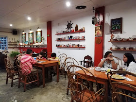Pili Cafe