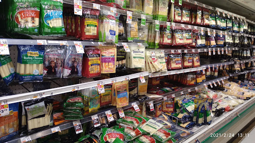 Grocery Store «Giant Food Stores», reviews and photos, 300 E Baltimore Ave, Lansdowne, PA 19050, USA