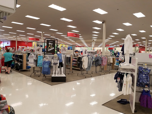 Department Store «Target», reviews and photos, 14391 Chantilly Crossing Ln, Chantilly, VA 20151, USA