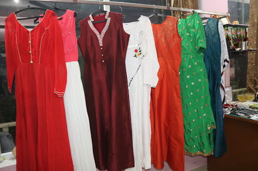 Ruchiz Boutique By Ruman - - Ladies Fashion | Best Designer Dress | Kids Designer Dress Boutique