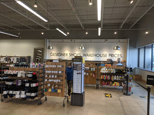 Shoe Store «DSW Designer Shoe Warehouse», reviews and photos, 6601 N Illinois St, Fairview Heights, IL 62208, USA