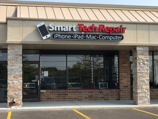 Mobile Phone Repair Shop «Smart Tech iPhone, iPad, Mac & PC Repair», reviews and photos, 2379 N Hicks Rd, Palatine, IL 60074, USA