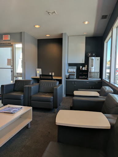 Chevrolet Dealer «Courtesy Chevrolet San Diego», reviews and photos, 750 Camino Del Rio N, San Diego, CA 92108, USA