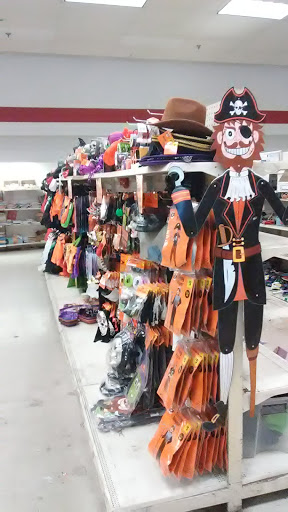 Discount Store «Dirt Cheap», reviews and photos, 1500 Skyland Blvd E, Tuscaloosa, AL 35405, USA