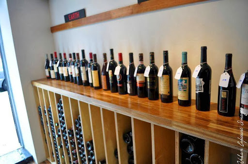 Wine Store «Bed-Vyne Wine & Spirits», reviews and photos, 370 Tompkins Ave, Brooklyn, NY 11216, USA