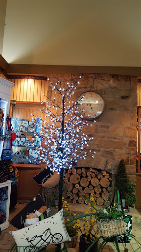 Gift Shop «Broadbent Foods & Gifts», reviews and photos, 5695 Hopkinsville Rd, Cadiz, KY 42211, USA