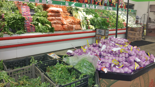 Grocery Store «El Super», reviews and photos, 9710 Woodman Ave, Pacoima, CA 91331, USA