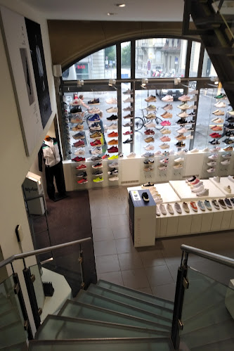 Rezensionen über Titolo Sneakers & Streetwear Bern in Bern - Schuhgeschäft