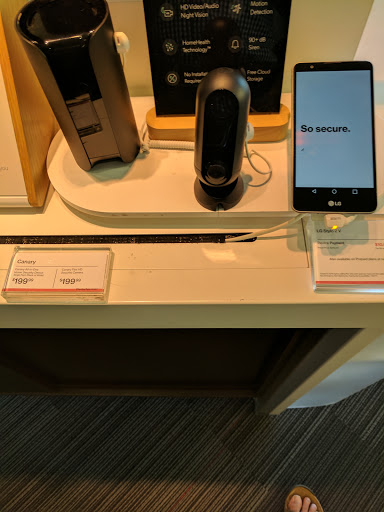 Cell Phone Store «Verizon», reviews and photos, 7000 Hadley Rd, South Plainfield, NJ 07080, USA