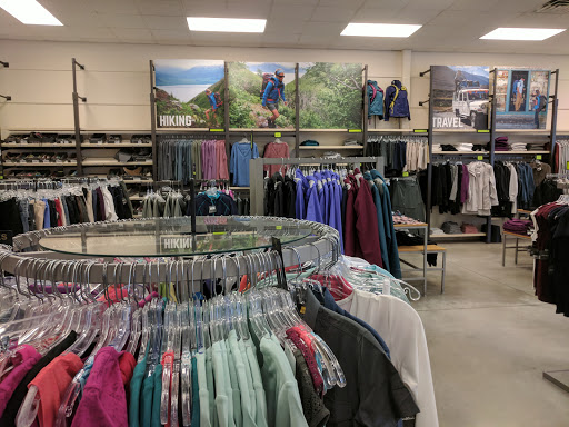 Outlet Mall «Tanger Outlet Lancaster», reviews and photos, 311 Stanley K. Tanger Blvd, Lancaster, PA 17602, USA