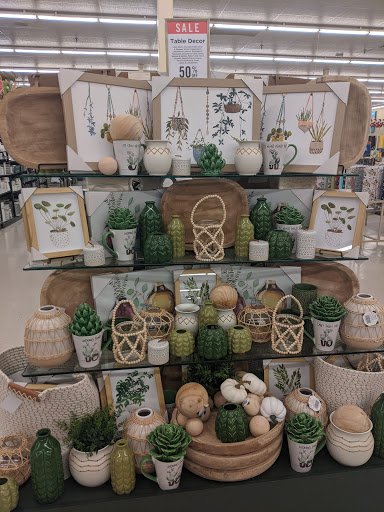 Craft Store «Hobby Lobby», reviews and photos, 2417 W Main St, Norman, OK 73069, USA