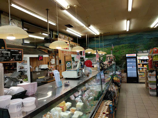 Grocery Store «Brunos Market & Deli», reviews and photos, Junipero St & 6th Ave, Carmel-By-The-Sea, CA 93923, USA