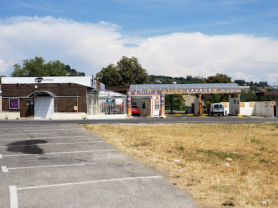 ESSO EXPRESS FORCALQUIER à Forcalquier